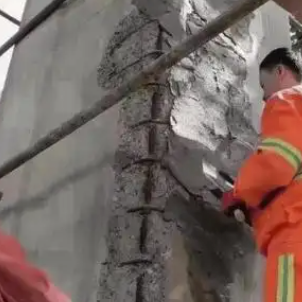 锦屏梁板柱楼梯空洞蜂窝剥落露筋等表面破损修补用高强聚合物修补砂浆